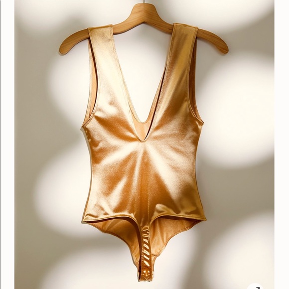 Free People Body Suit - Picture 2 of 2